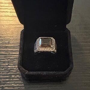 Silver ring Brown stone Size 7